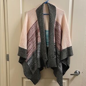 Elegant Pink and Black Women's Poncho